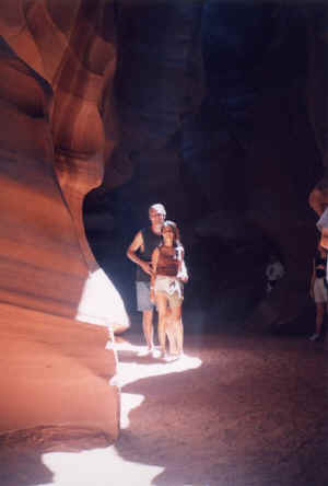 incave.jpg (31547 bytes)